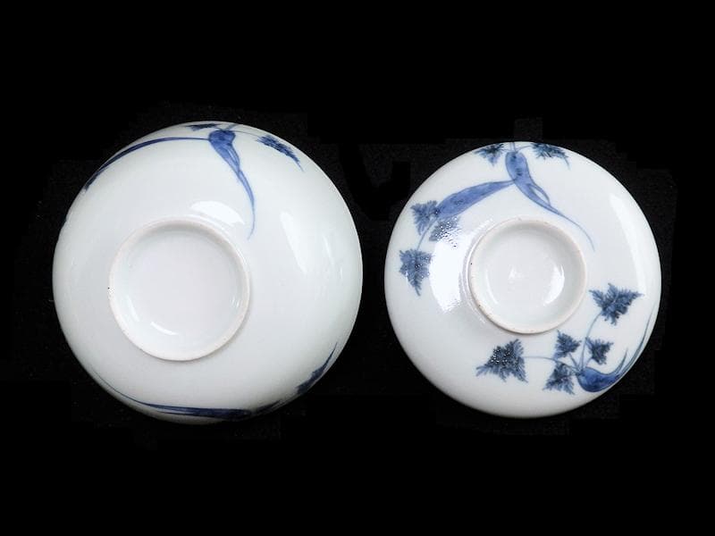 古伊万里　染付　人参に蝶の図　蓋茶碗 江戸期　C452AS-CAy