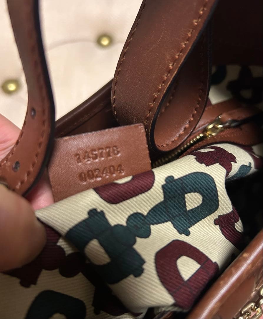 GUCCI ブラウン GGパターン ショルダーバッグ