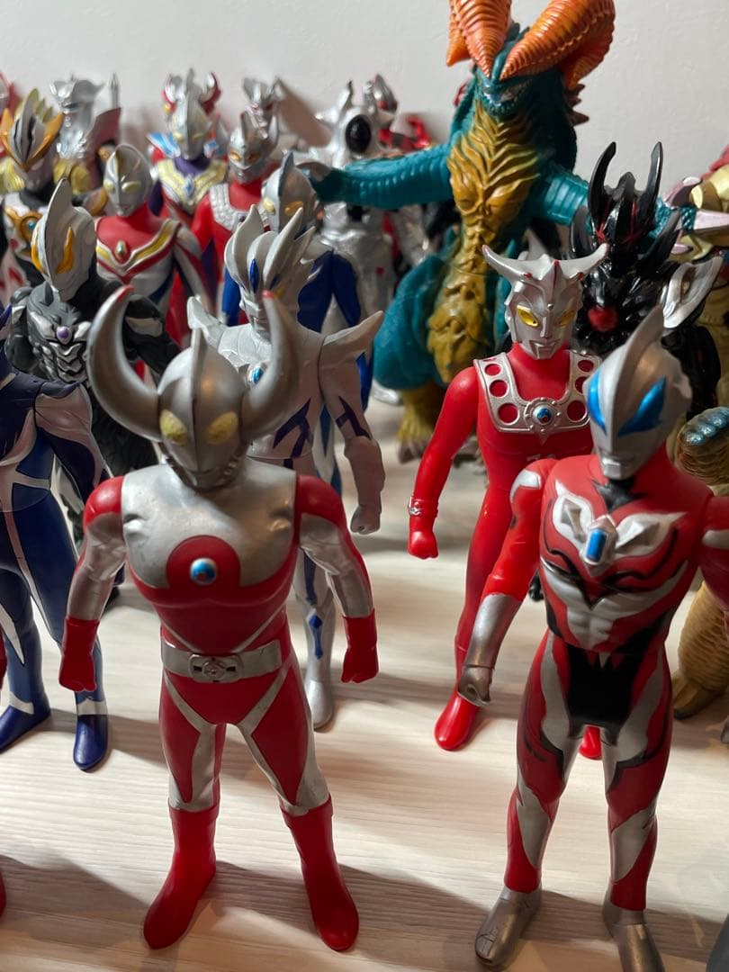 ウルトラマン　怪獣　ソフビ　まとめ売り51体