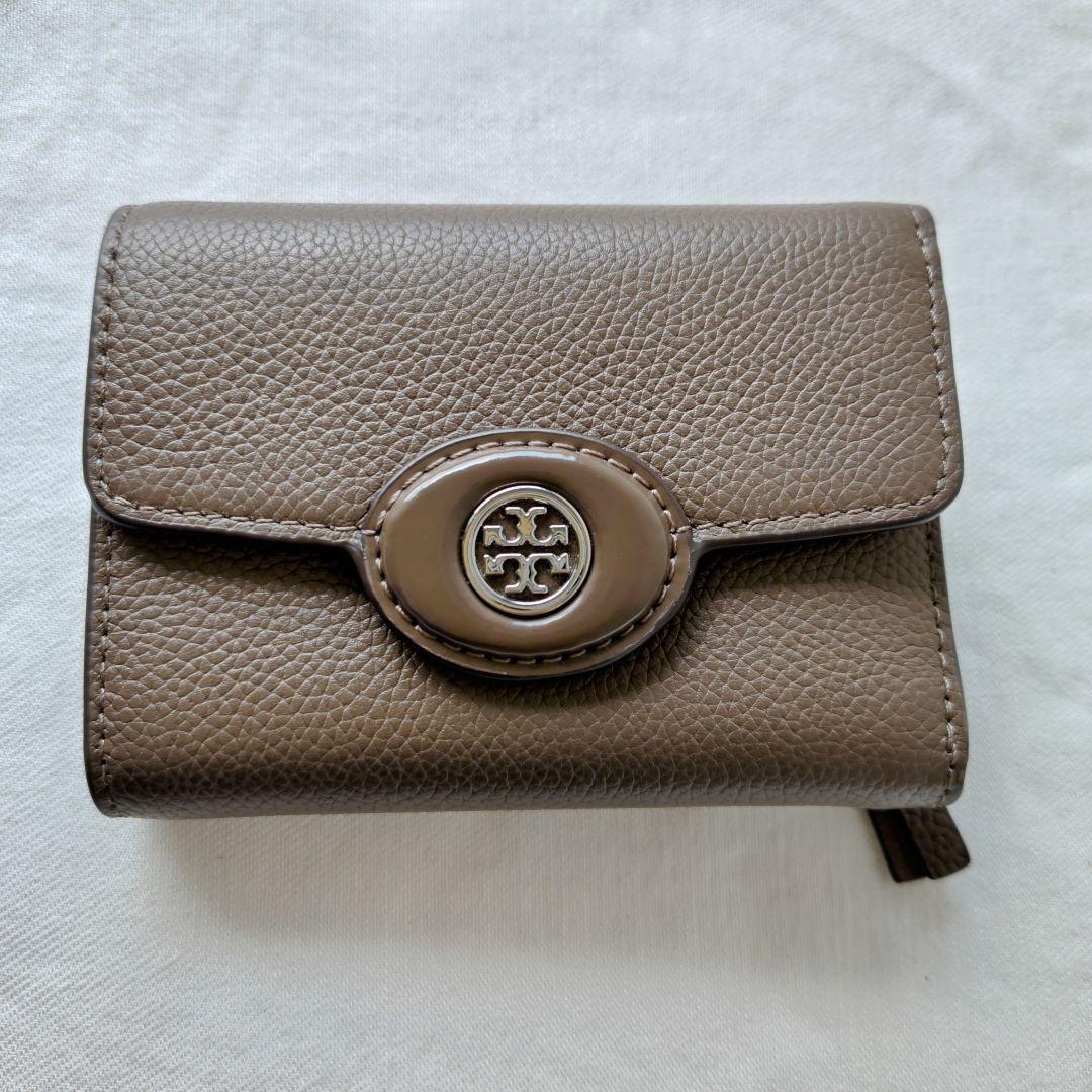 未使用級　トリーバーチ　ロビンソンペプルドウォレット