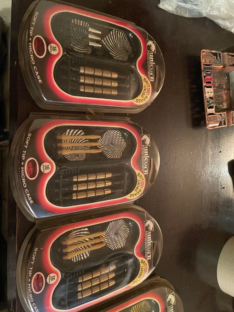 Unicorn CC225 & Harrow's Club ダーツ20セット