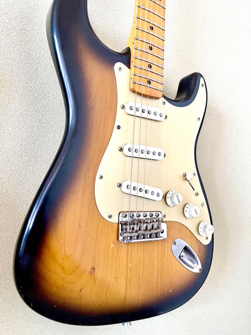 fender japan ST57-70TX 2トーンサンバースト