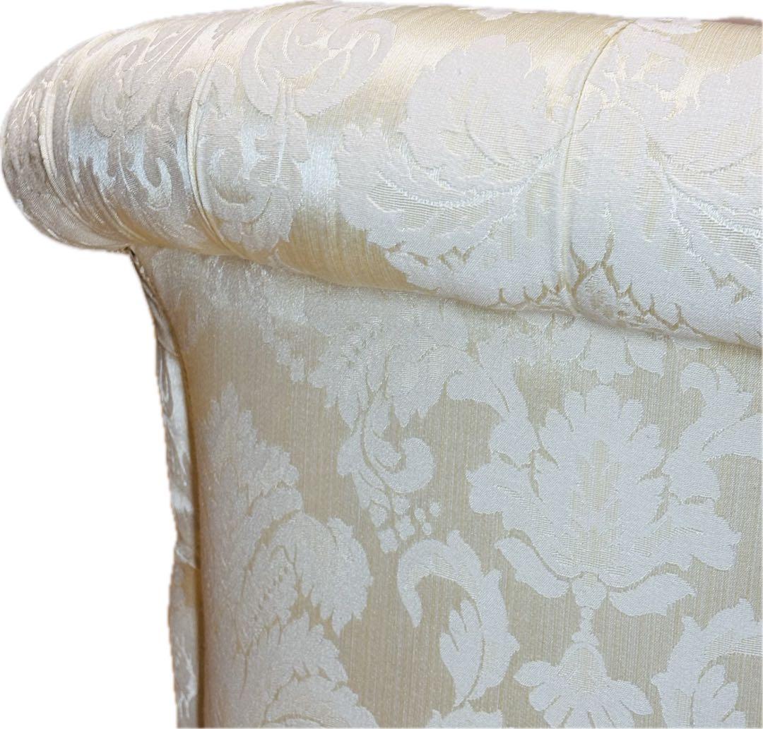 エクセレンテ　イタリア製　アームチェア　1人掛けソファ　ハイバック　猫足　ロココ