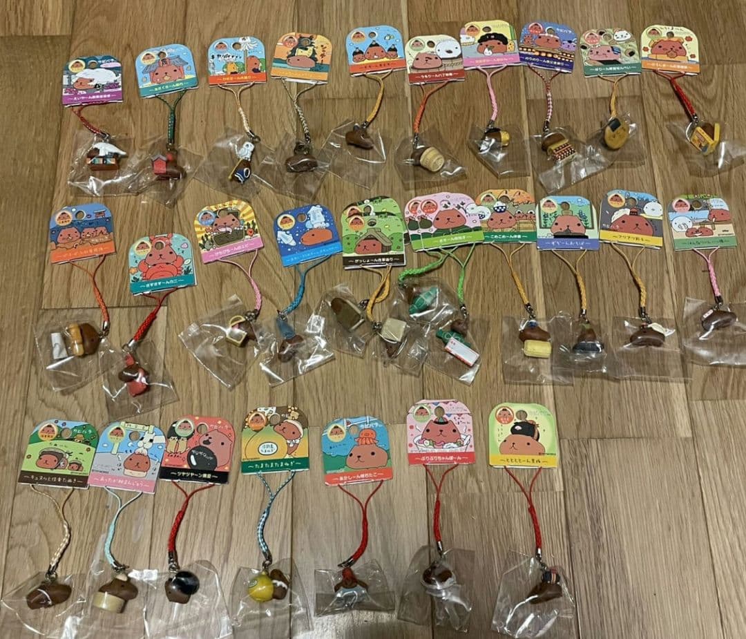 カピバラさん　ご当地限定ストラップ27種セット　29個
