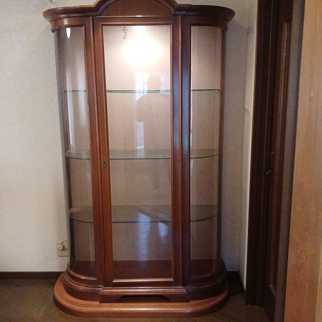 木製ガラスキャビネット 3段 内蔵ライト付き