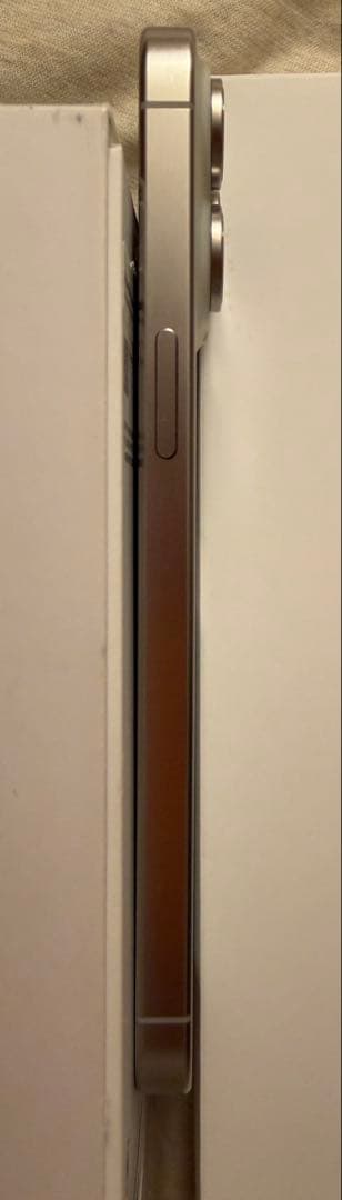 iPhone 15 Pro Max 256GB ホワイトチタニウム SIMフリー