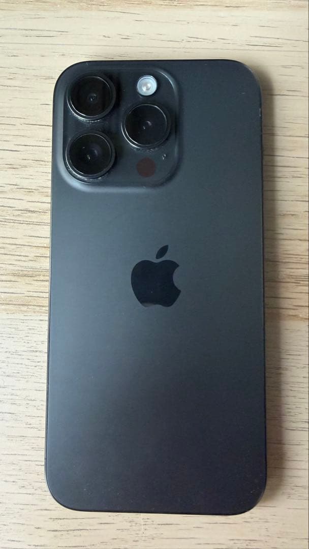 iPhone 15 Pro 256GB SIMフリー casetifyケース付き