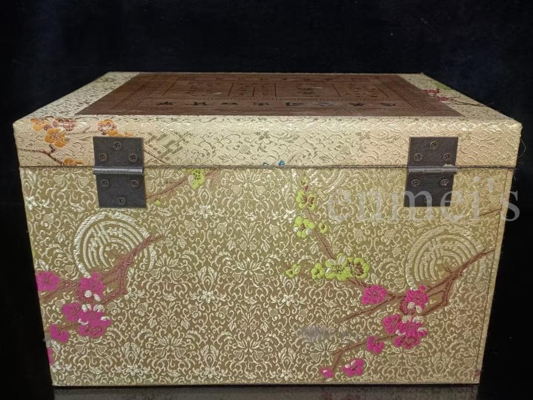 箱木 中国古美術・珍蔵錦盒入り磁器ブラインドボックス（未開封・陶芸・工芸品