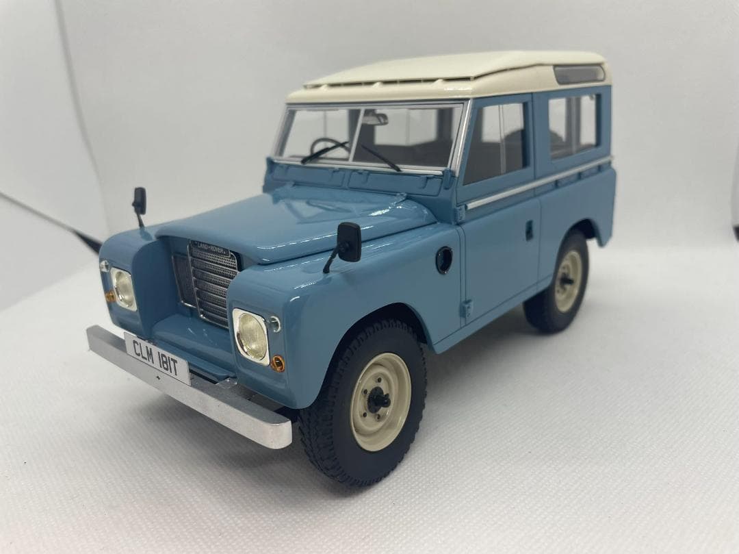104-040 Cult 1/18 ランドローバー 88 SIII 1978
