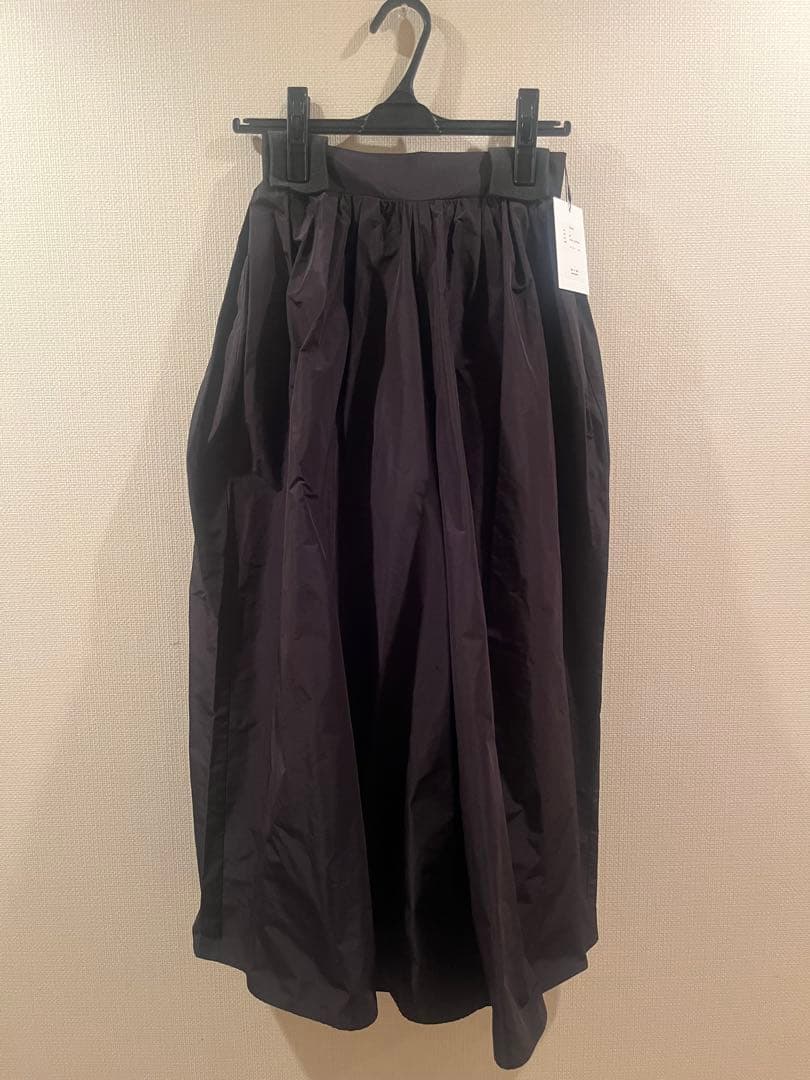 machatt マチャット メモリーキュロットパンツ ブラック