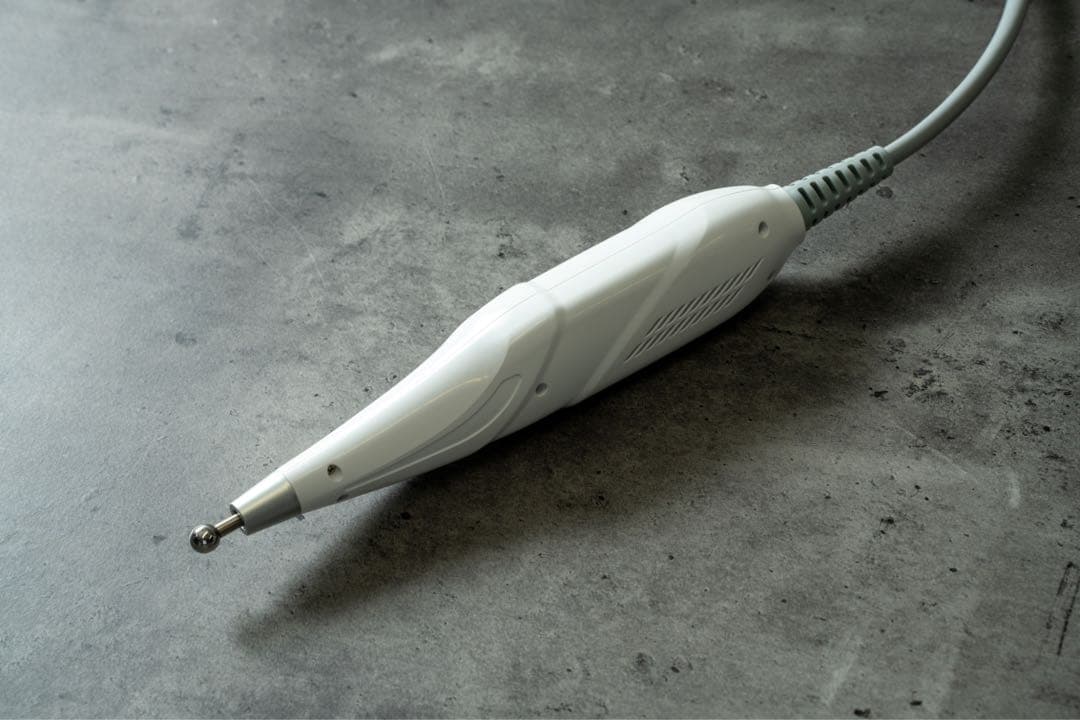 【最新美容機器！】ハイパーナイフ、キャビ、EMS、吸引、ニキビ治療など全身ケア！