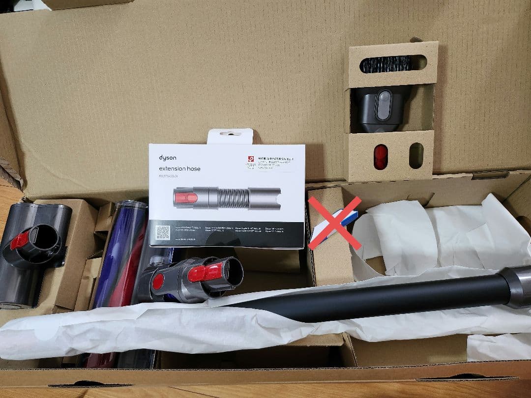 新品 Dyson cyclone v10 クリーナーヘッド 他付属品 パーツ