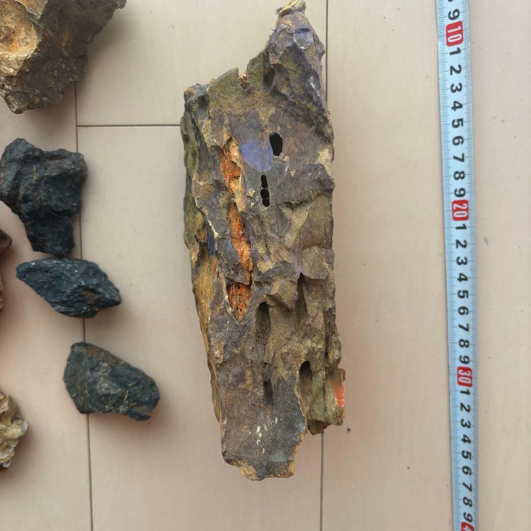 お値下げ☆ 水槽用自然石（気孔石）セット 11個　岩組みレイアウトに☆