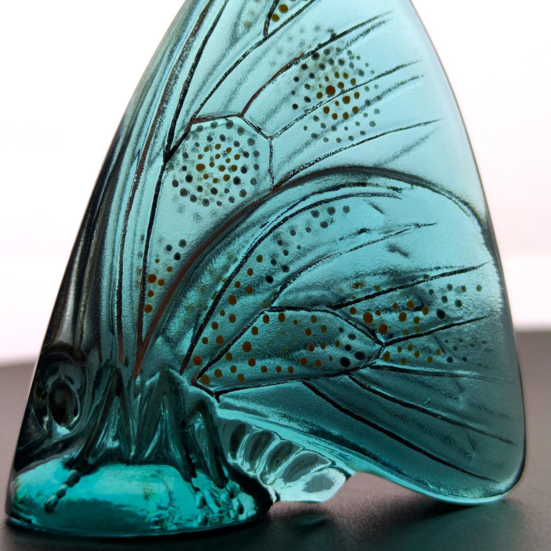 卓上芸術 ラリック 青ガラス彩色 パピヨン蝶オブジェ入手至難　精密エナメル