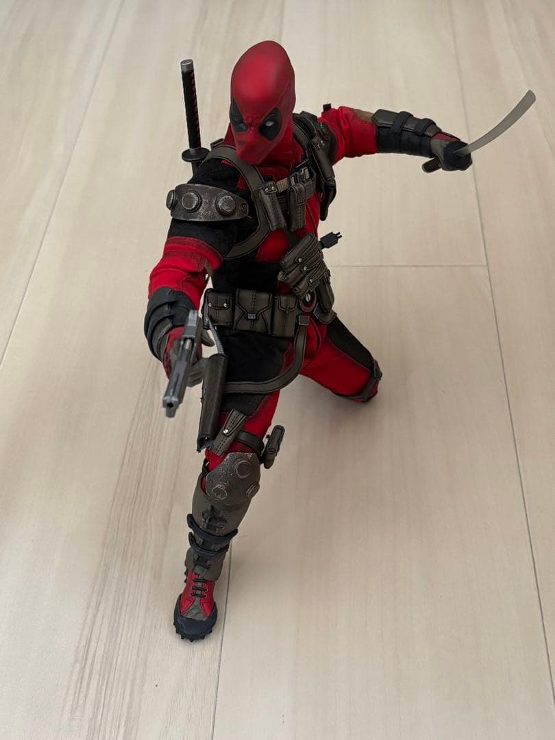 デッドプール ホット・トイズ