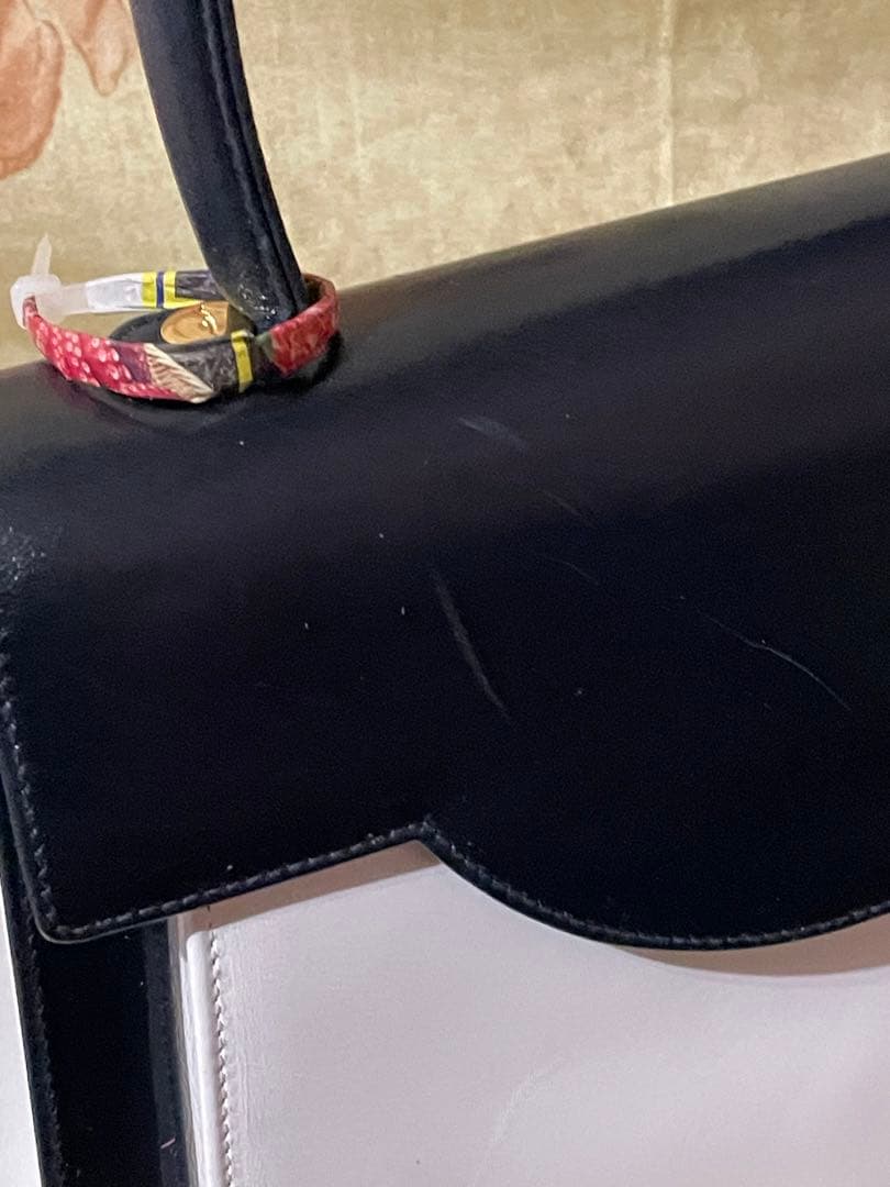 あおい　美品　フェラガモ ２way ハンドバックorショルダーバック