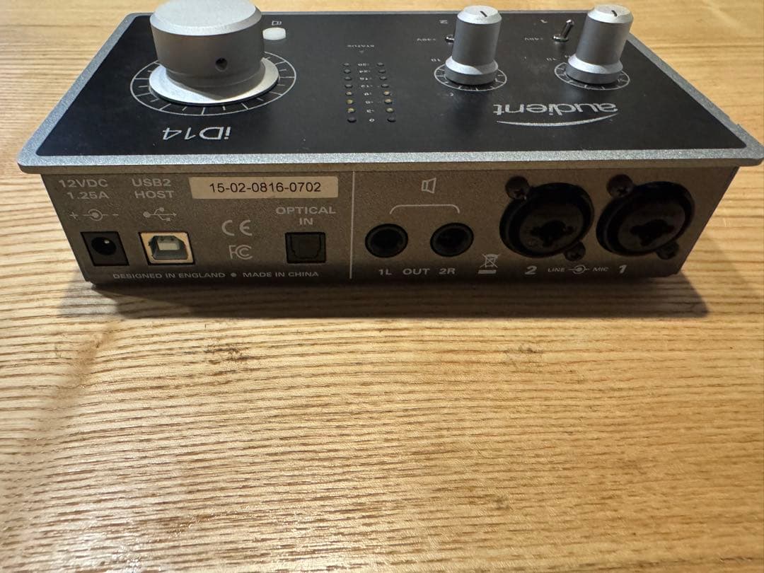 Audient ID14 オーディオインターフェース