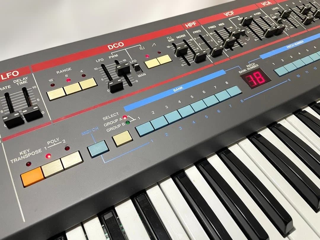 ジャンク Roland JUNO-106 シンセサイザー