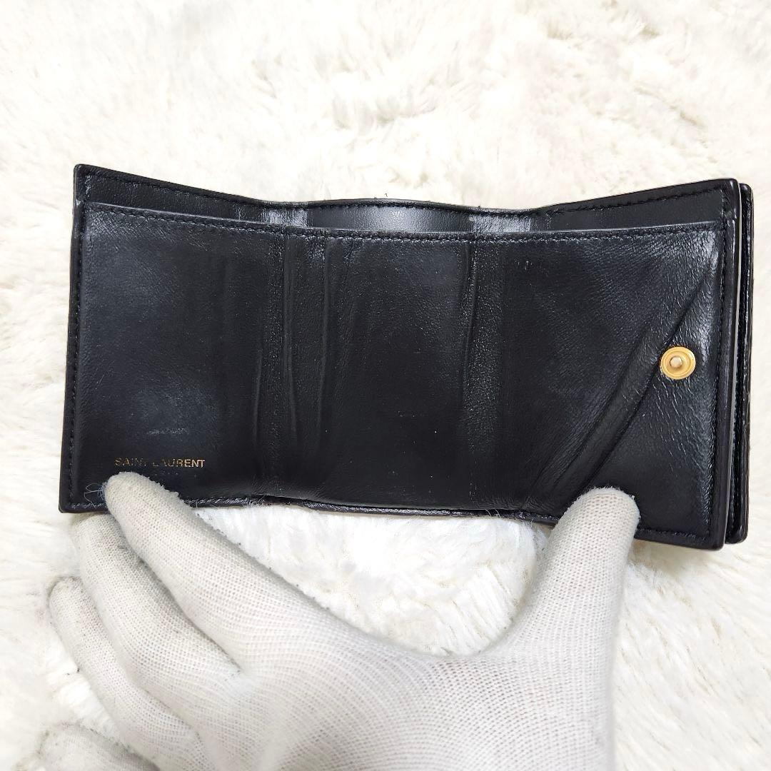 ✨極美品　現行デザイン✨サンローラン　三つ折り　カサンドラ　キャビアスキン