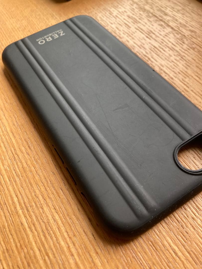 ZERO HALLIBURTON iPhone SE ケース　3個セット