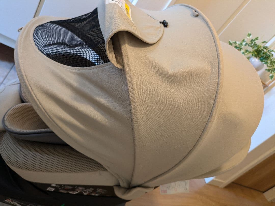 【AILEBEBE】 希少色 グラングレージュ クルット5i チャイルドシート