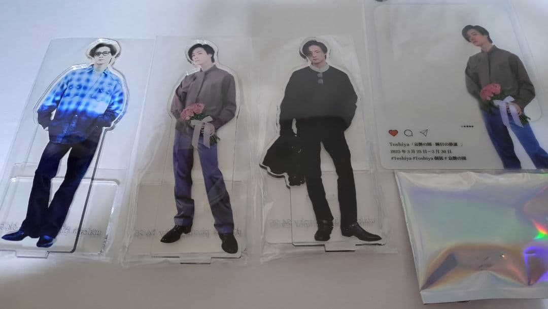 Toshiya 個展 utakata アクリルスタンド DIR EN GREY