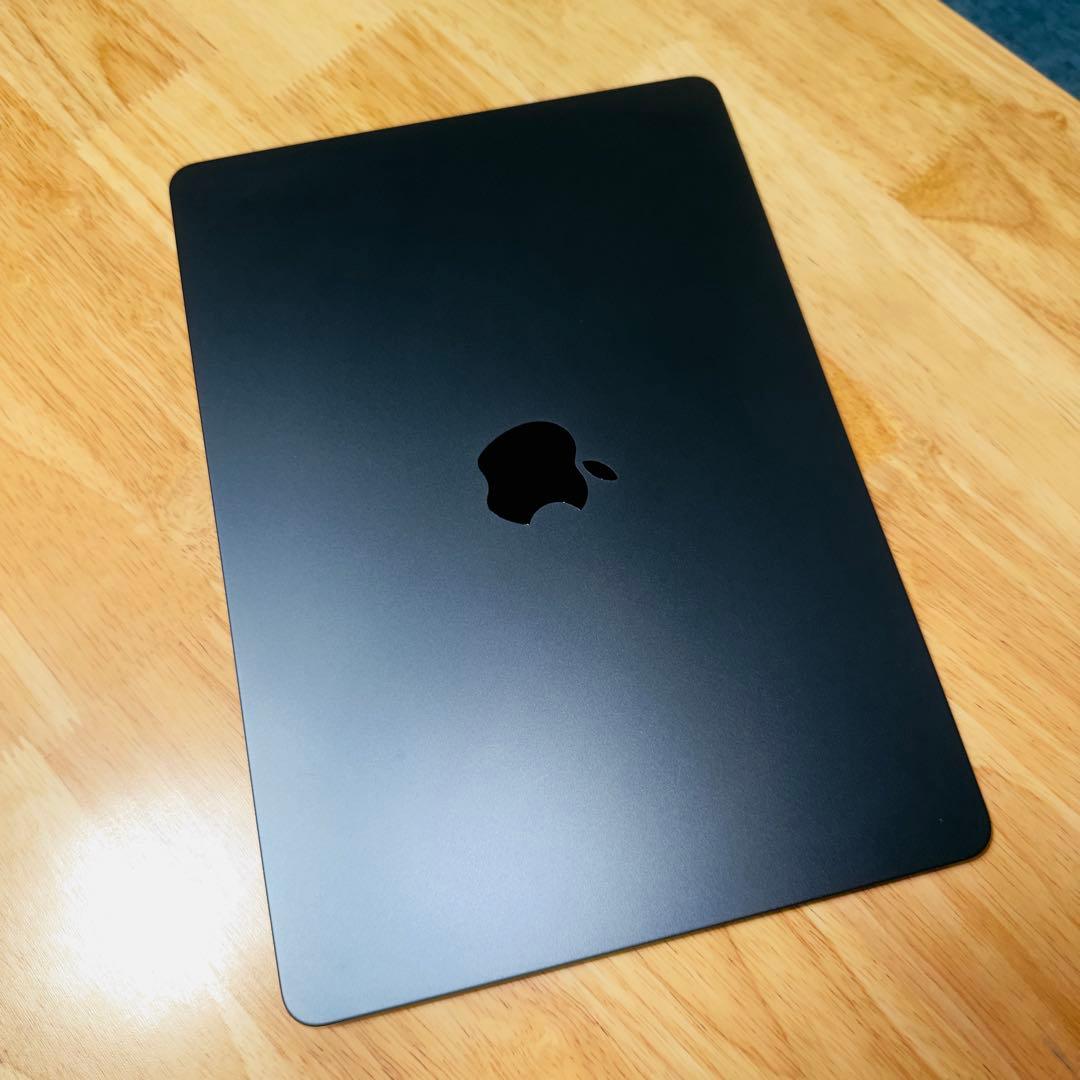 MacBookAir M3 13インチ 8GBメモリ256GBSSD JIS配列