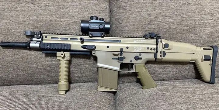 東京マルイ　次世代電動ガンSCAR