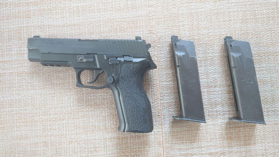 東京マルイ　p226 e2 ガスブロ