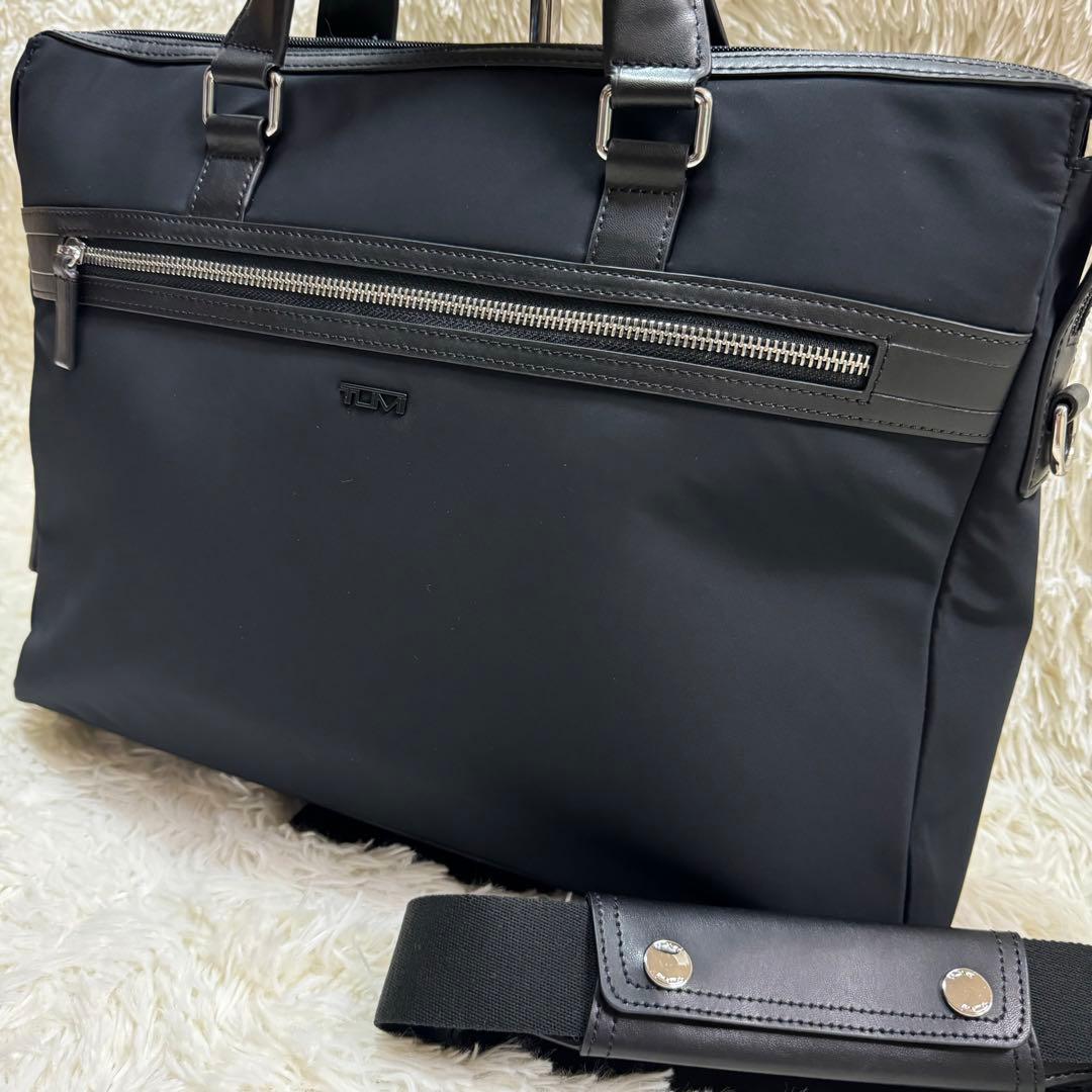 TUMI ビジネスバッグ　ブリーフケース　ショルダー　ナイロン　黒　2way