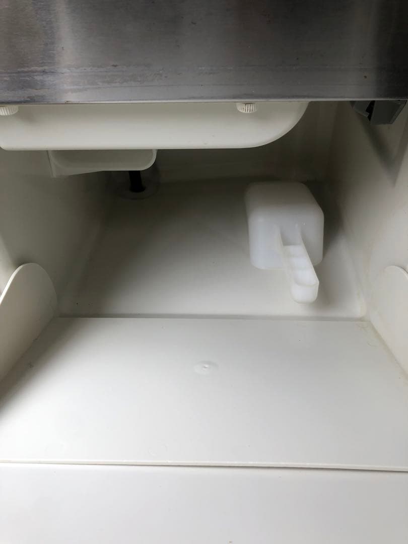 パナソニック　業務用製氷機　SIM-S2500 2015年製