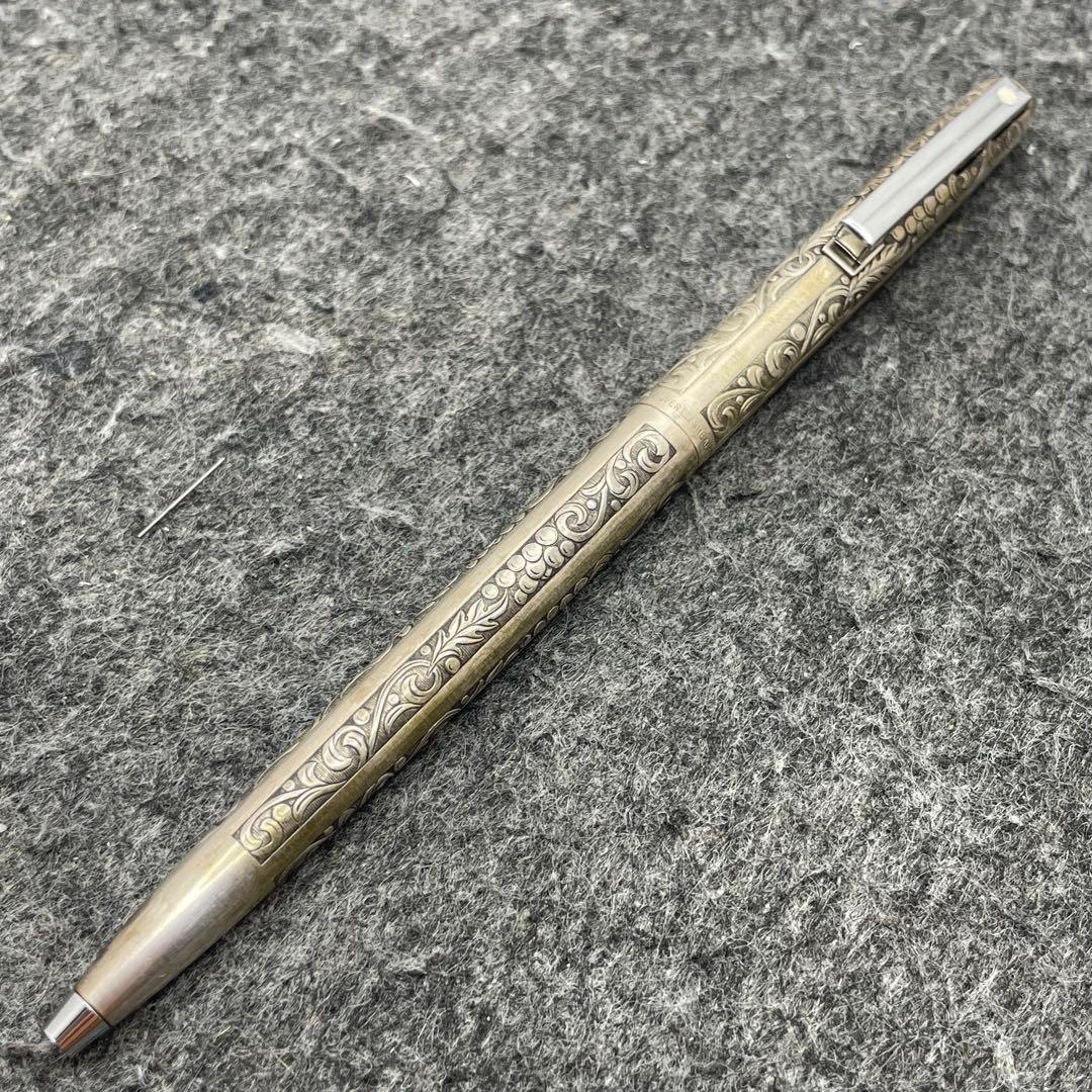 PE1217□SHEAFFER クリップノック式 ボールペン シルバー 葡萄柄