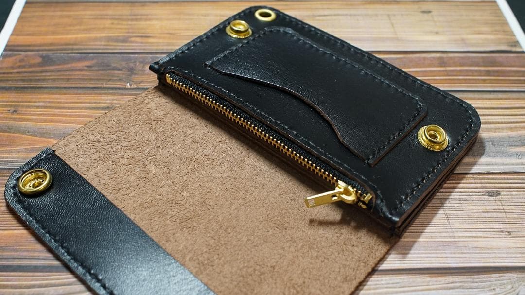 ミドルトラッカーウォレット　三層　馬革 茶芯ブラック　真鍮 トラッカーウォレット