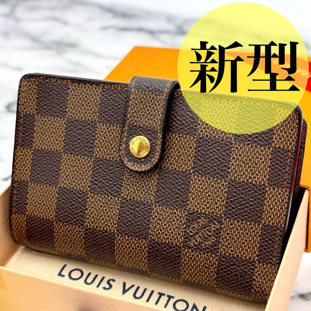 【新型】ルイヴィトン　ダミエ　エベヌ　ヴィエノワ　折り財布　コンパクト　現行