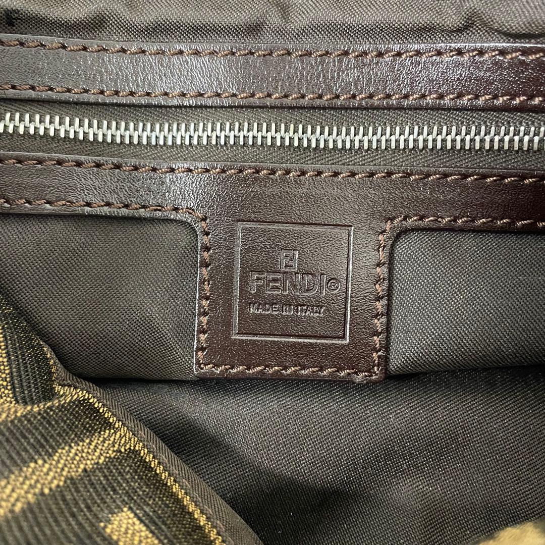 【TK】FENDI フェンディ マンマバケット ワンショルダーバッグ ズッカ柄