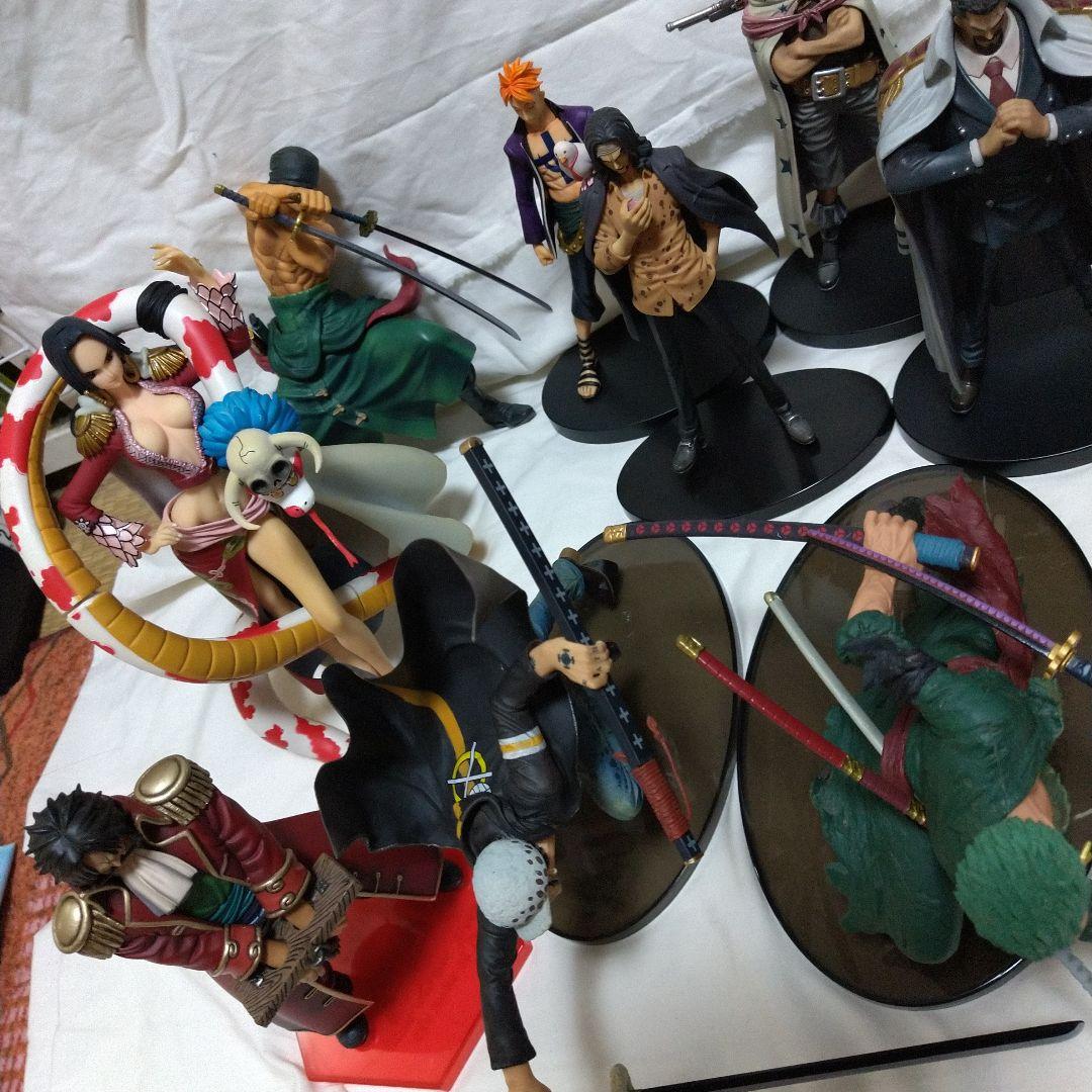 ワンピースフィギュアまとめ売り造形王、DXFなど計36体