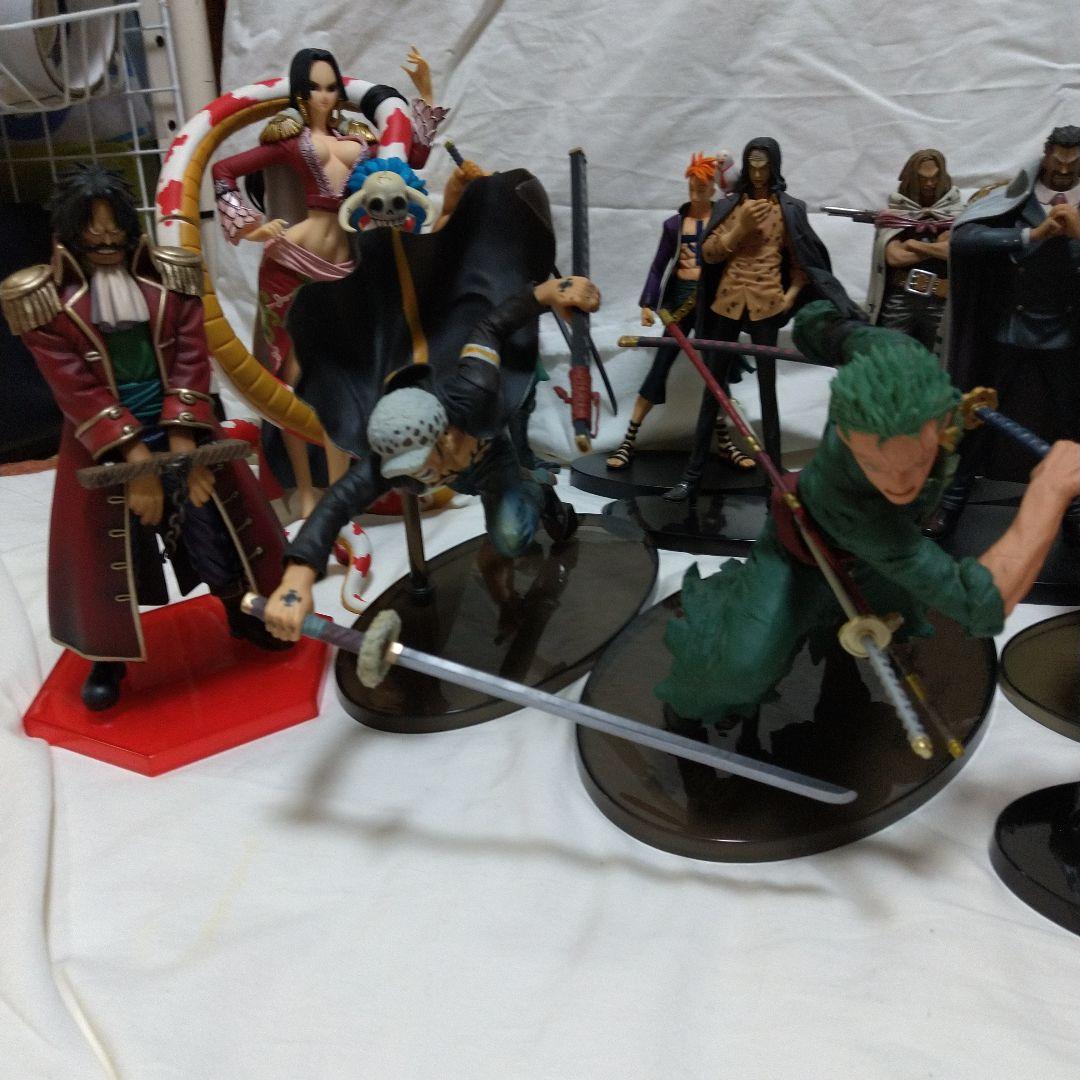 ワンピースフィギュアまとめ売り造形王、DXFなど計36体