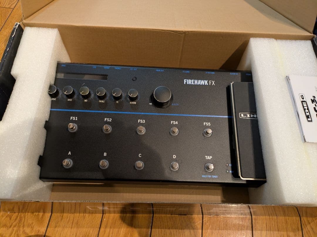 LINE6 FIREHAWK FX ギターマルチエフェクター