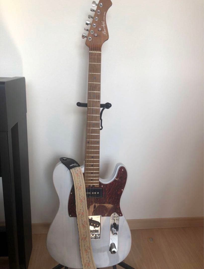 ギター So Neitian