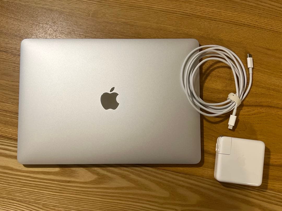 MacBook Pro 13インチ (2020) 1TB メモリ16GB