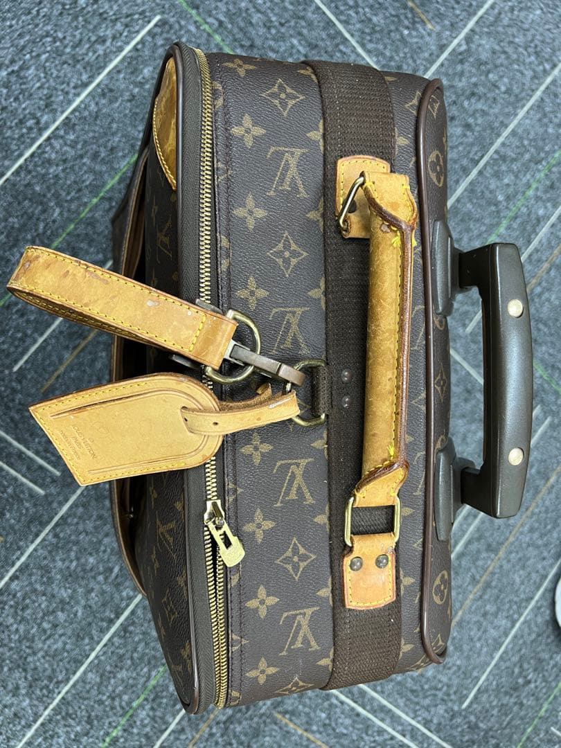 Louis Vuitton モノグラム M23251 ペガス55キャリーケース