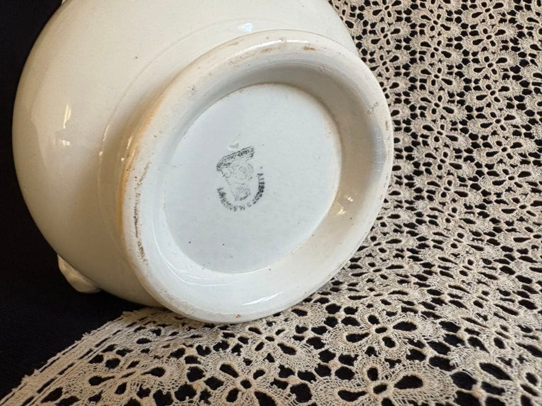 フランスアンティーク 美品 大きめ白いピッシェ サンタマン窯