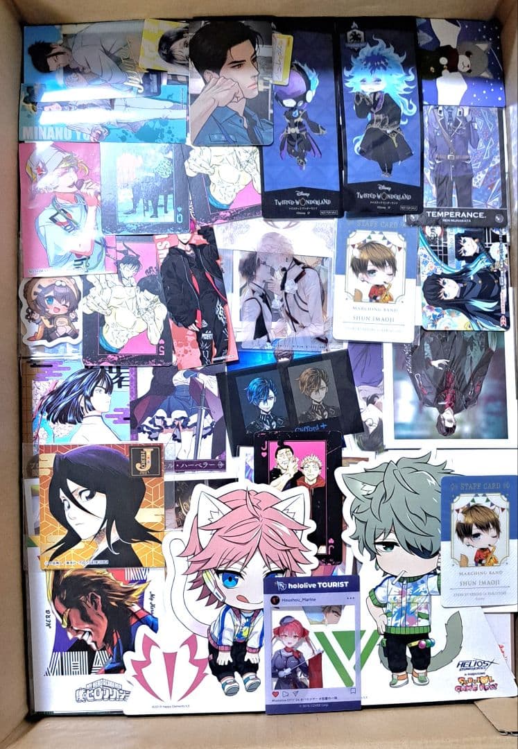 紙類　アニメ　ゲーム　まとめ売り　大量　ノンジャンル