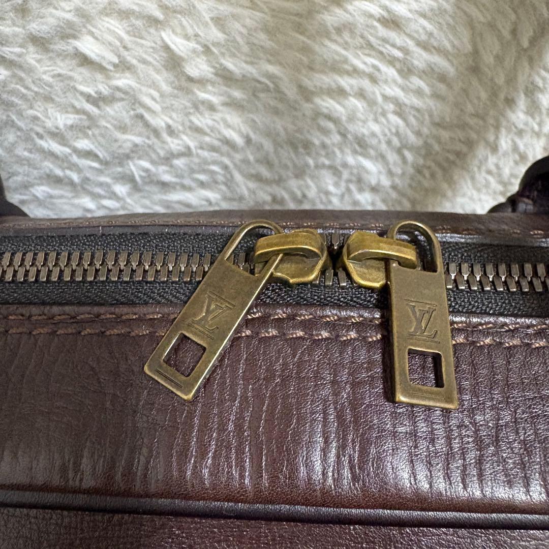 美品　ルイヴィトン　ユーロン　ユタ　ビジネスバッグ　トートバッグ　レザー　本革