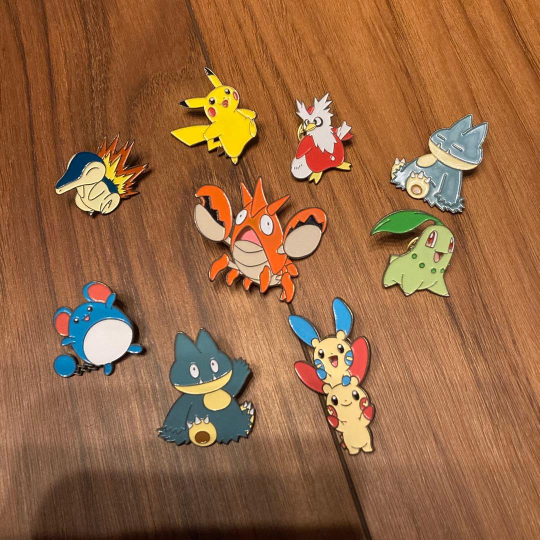 【希少】ポケモン/モンスターボールバッジ　ピカチュウ　マリルなど　9個セット