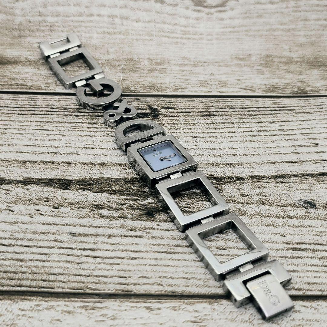 動作品　腕時計　D&G TIME　ドルチェ＆ガッバーナ　スクエア　ブレスレット