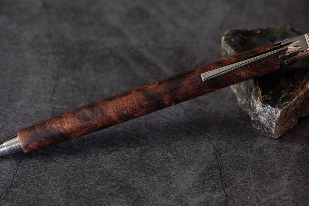 PG5木軸カスタム0205　高村杢工房 製図用シャーペン　クラロウォルナット瘤