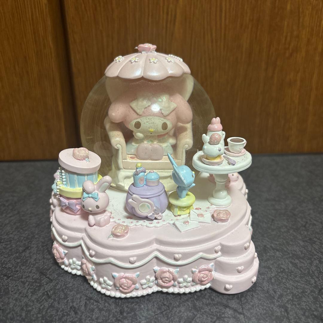 マイメロディ　スノーグローブ