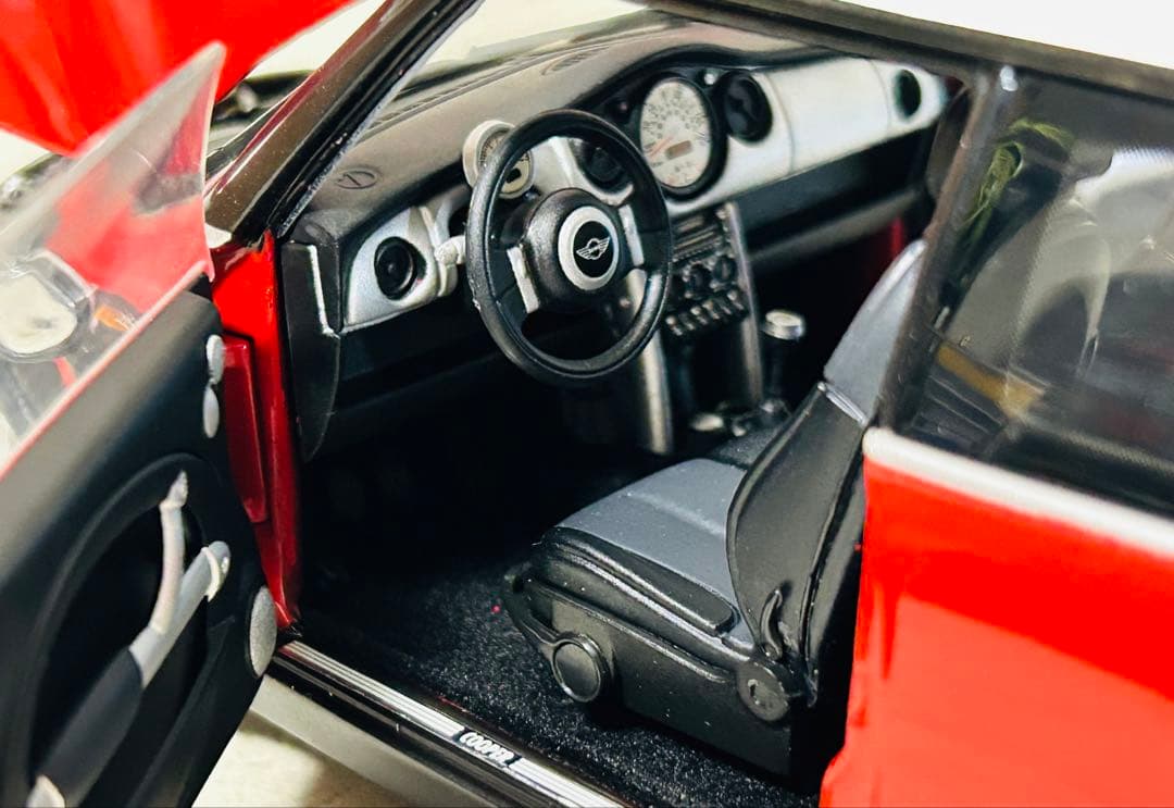 激レア！『1/18 MINI ミニ クーパー レッド　特別版　」京商