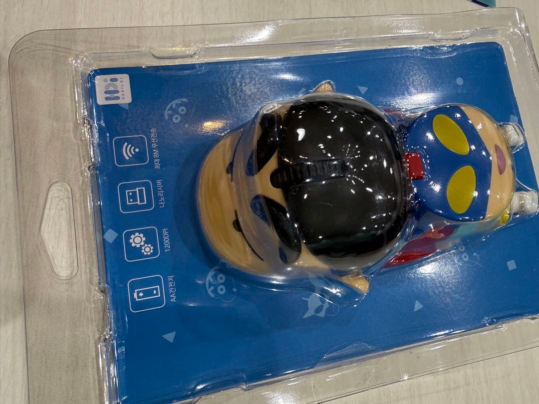 クレヨンしんちゃん ワイヤレスマウス　新品